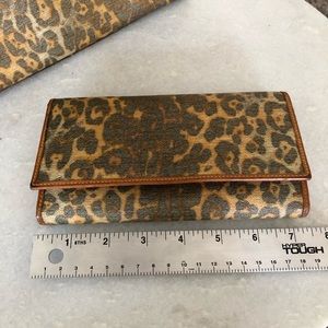 Spadacini Italian leather leopard print wallet